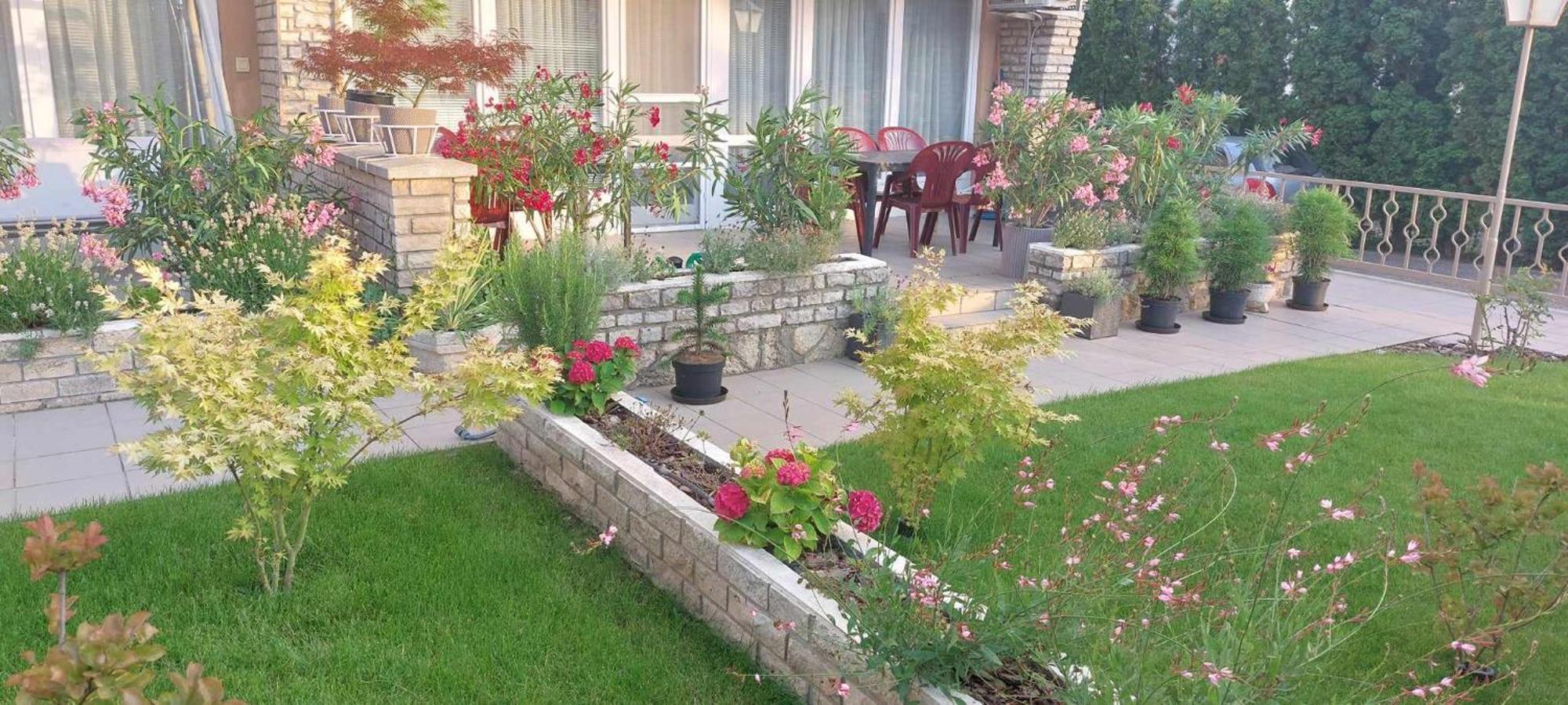 Siesta Apartmanhaz Balatonfuered Exteriör bild