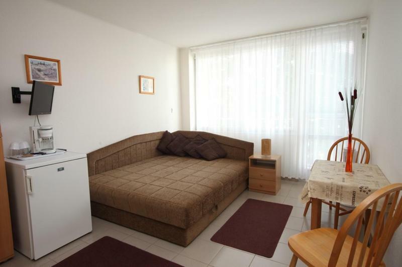 Siesta Apartmanhaz Balatonfuered Exteriör bild